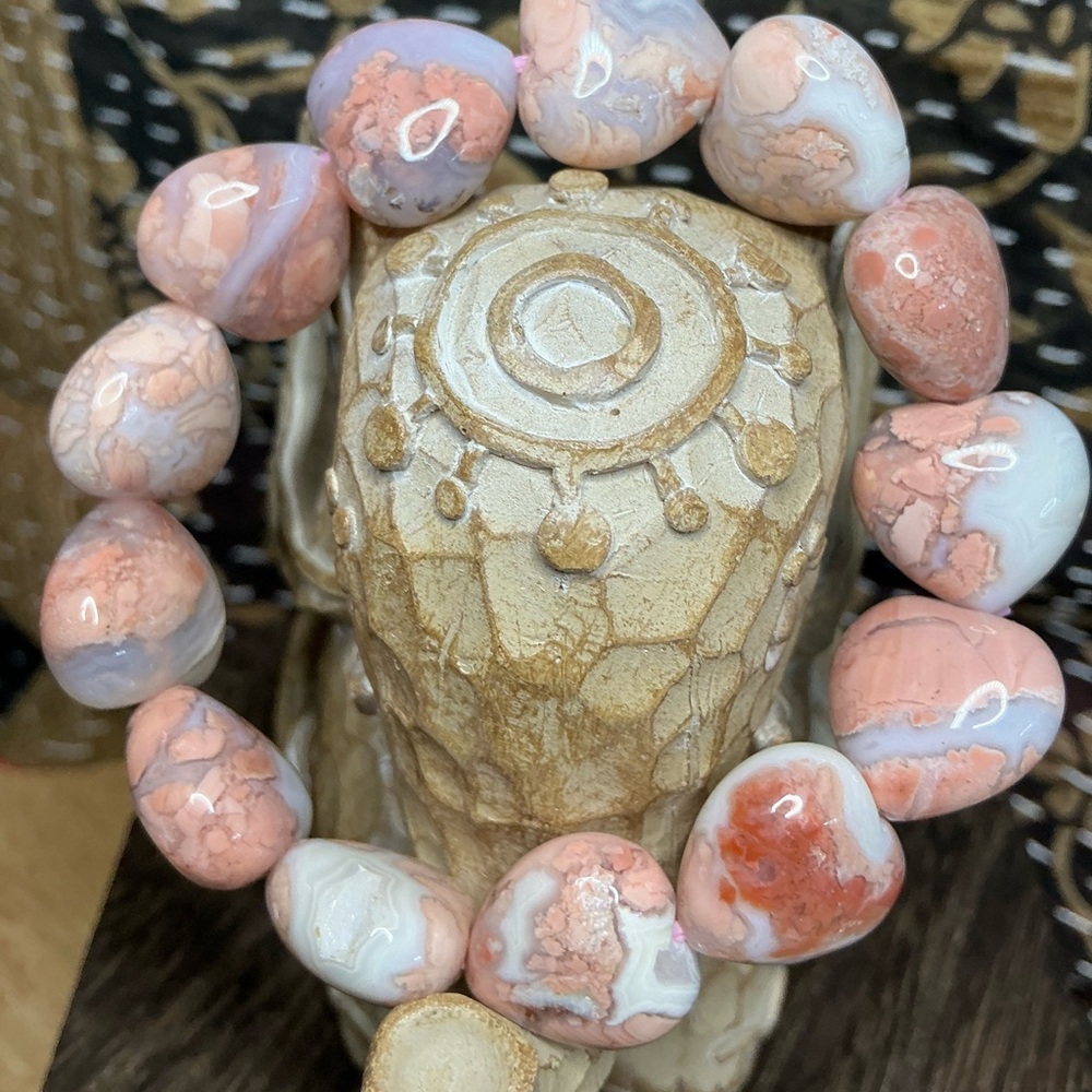Pink Petal Agate Hearts - Picture 3 of 4